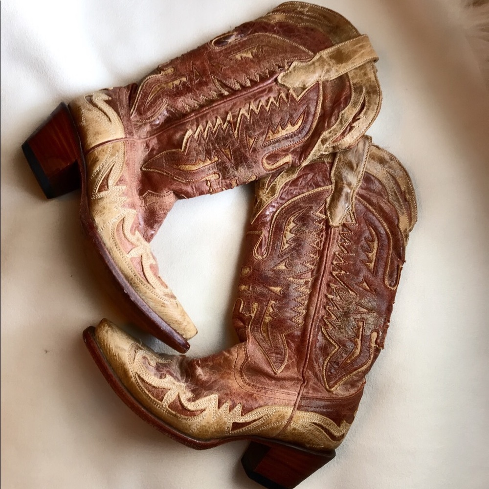 Corral Boots leather with Phoenix design size 7
